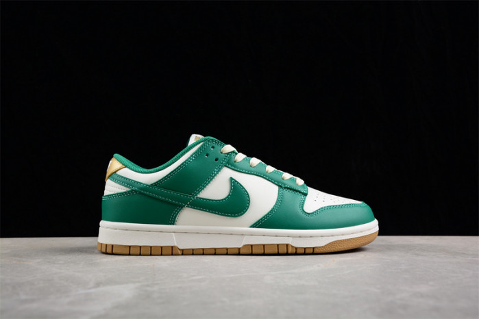 nike dunk low malachite university gold (w) fb7173-131