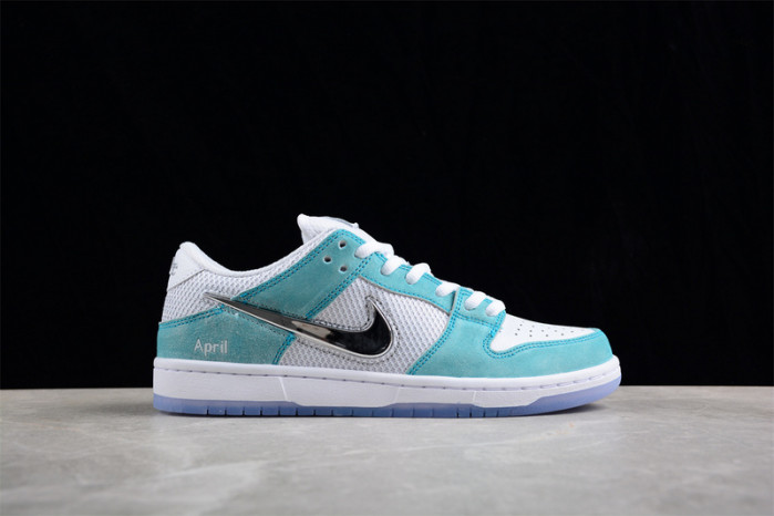 dunk sdcai*nike sb low fd2562-400