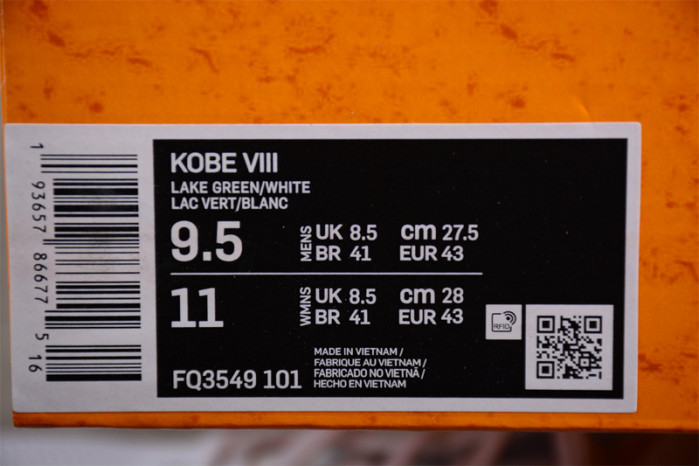 nike kobe 8 protro radiant emerald fq3549-101