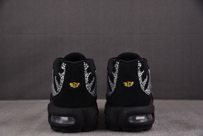 Nike Air Max Plus Swarovski Moonlight FZ4237-001