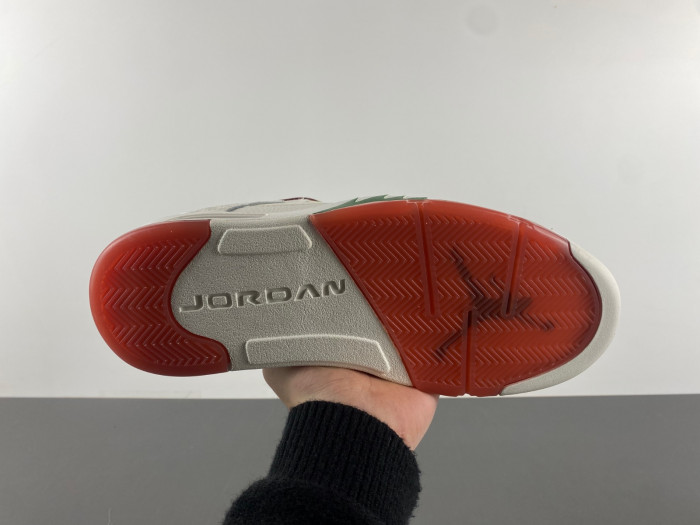 AIR JORDAN 5 LOW “El GRITO” HF8833-100