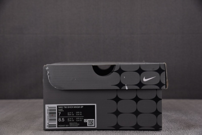 NIKE Total 90 Secutor Shox Magia Maha Amsterdam Metallic Silver HQ5407-001