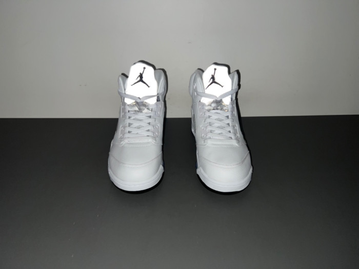 Jordan 5 Retro White Metallic (2026) - HQ7978-103