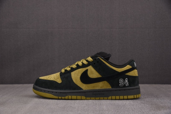 Nike SB Dunk Low Camper Green - HQ8487-300