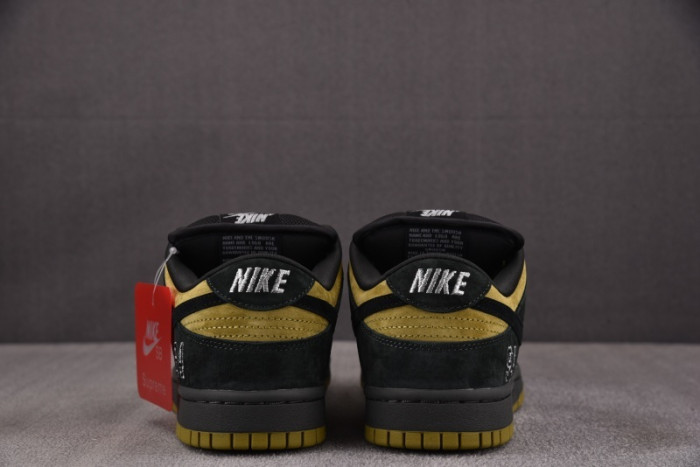 Nike SB Dunk Low Camper Green - HQ8487-300
