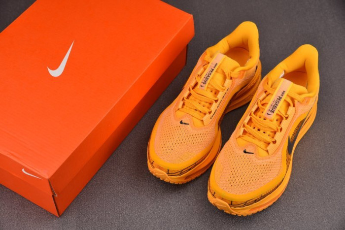 NIKE Air Zoom Pegasus Premium Modern Mayfly