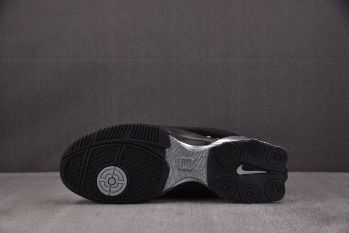 NIKE Total 90 Secutor Shox Magia SP Maha Amsterdam Black Silver IM9326-001