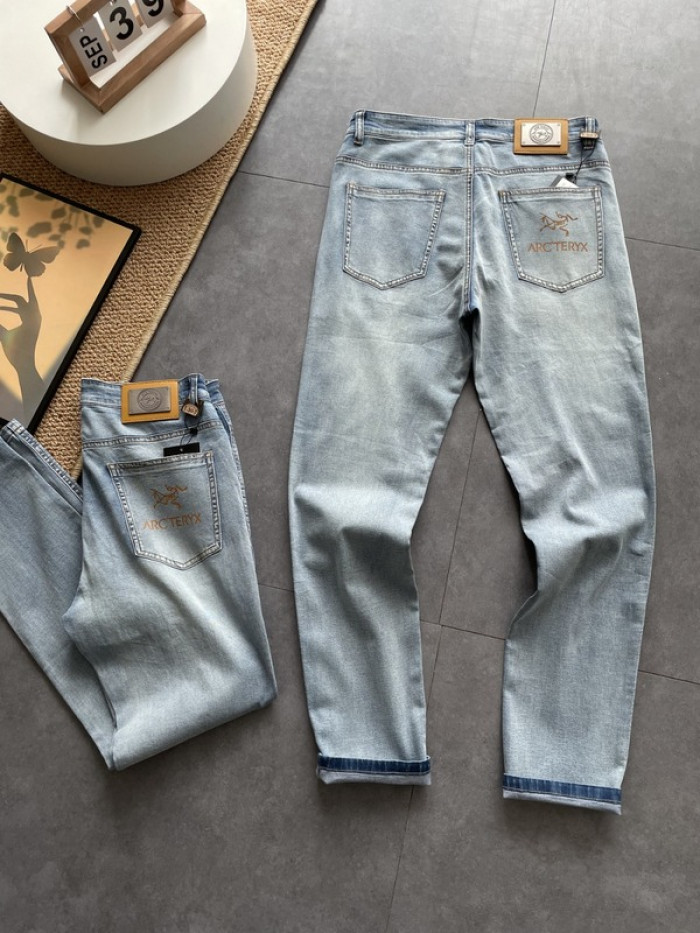 baskick jeans