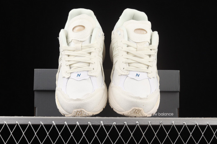 new balance 2002r protection m2002rdc