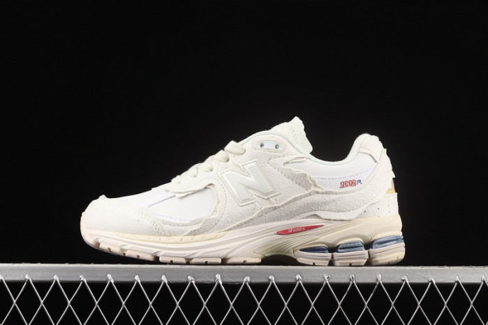 new balance 2002r protection m2002rdc