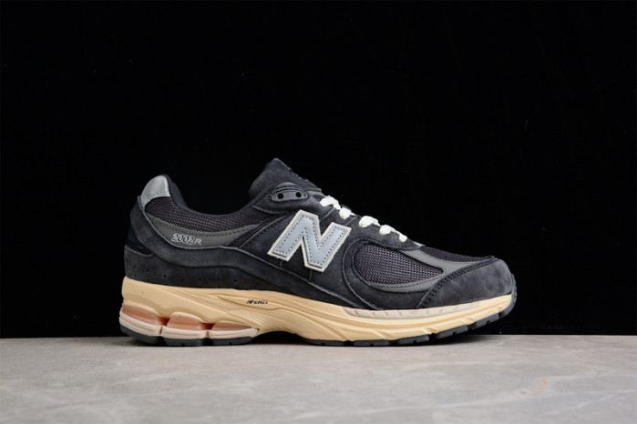 new balance 2002r black dark grey - m2002rho