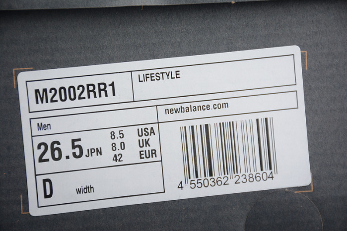 new balance 2002r protection m2002rr1