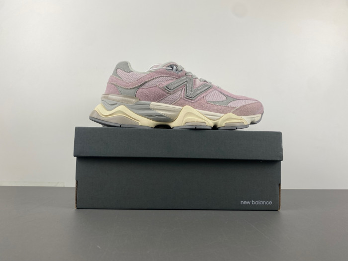 NEW BALANCE NB9060 DECEMBER SKY U9060HSP