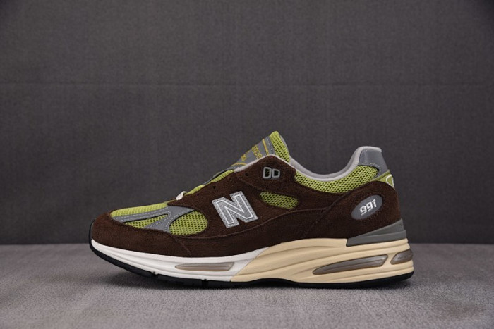 New Balance 991v2 MiUK Daniëlle Cathari x Kith Reverse Matcha U991CK2