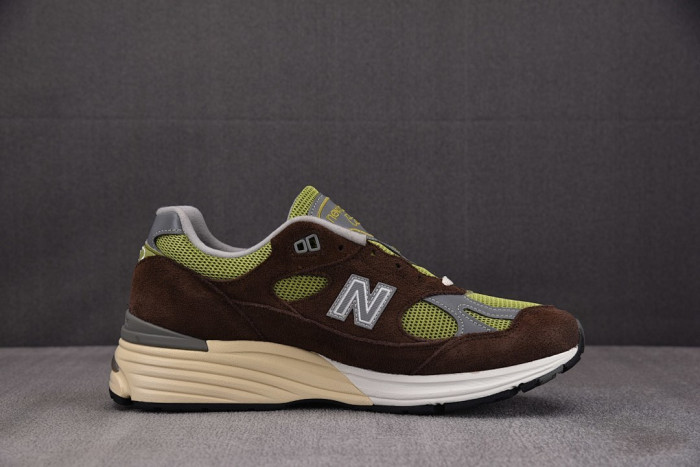 New Balance 991v2 MiUK Daniëlle Cathari x Kith Reverse Matcha U991CK2